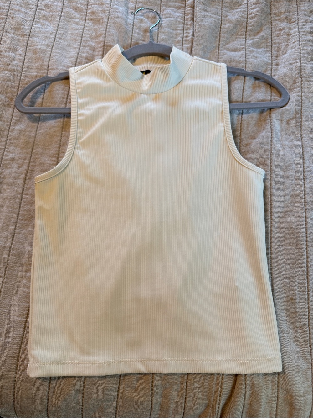 Lee Sleeveless Mock Neck Ribbed Top - Cream